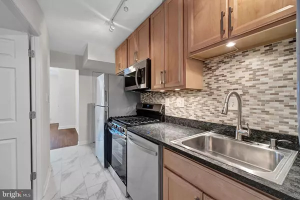 Washington, DC 20024,88 Q ST SW #2