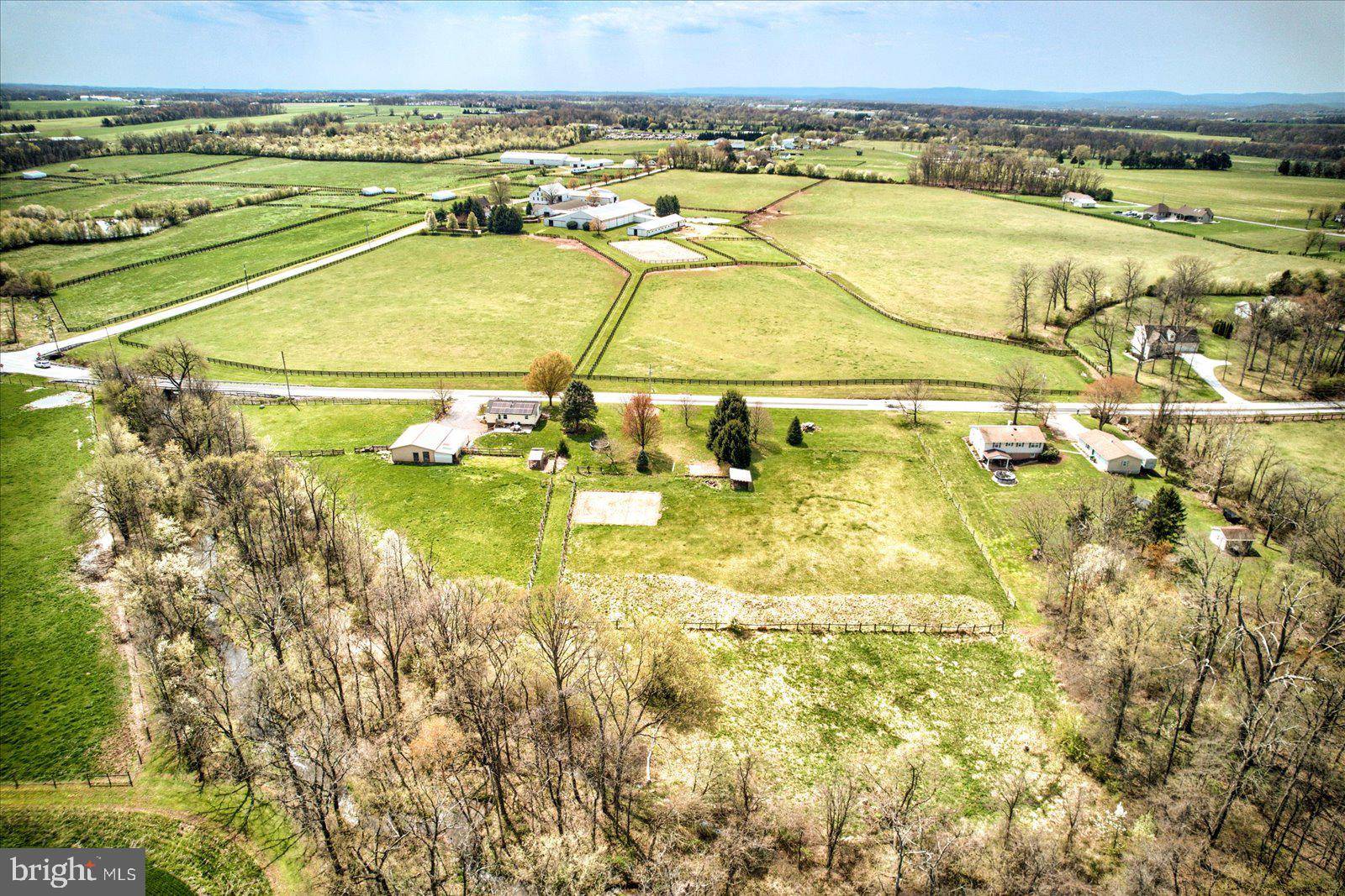 New Oxford, PA 17350,1144 CENTENNIAL RD