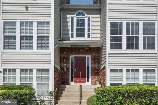 55 INVERNESS CIR, Marlton, NJ 08053