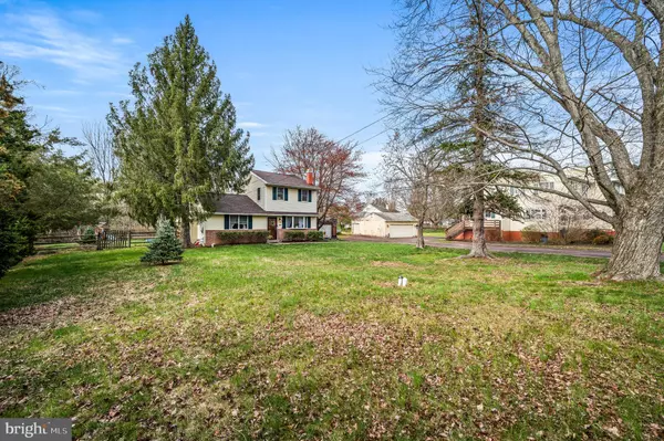 Colmar, PA 18915,2604 W WALNUT ST