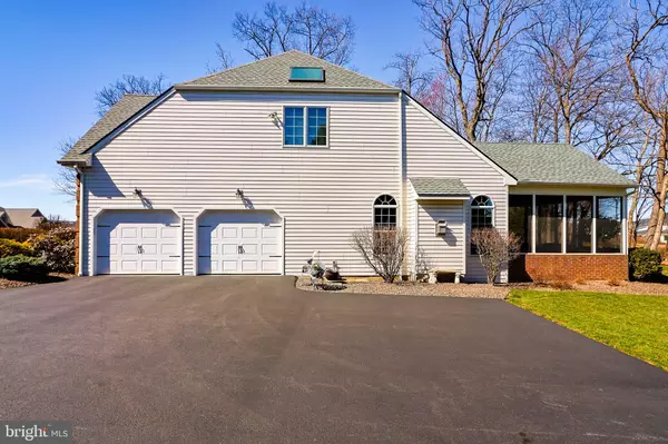 Schnecksville, PA 18078,5109 ELMHURST DR