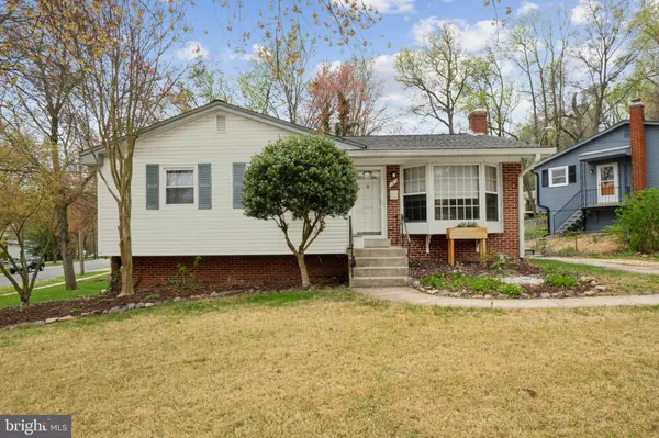 1 ORANGE CT, Greenbelt, MD 20770