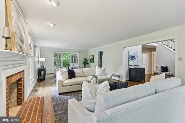 Malvern, PA 19355,7 JORROCKS LN