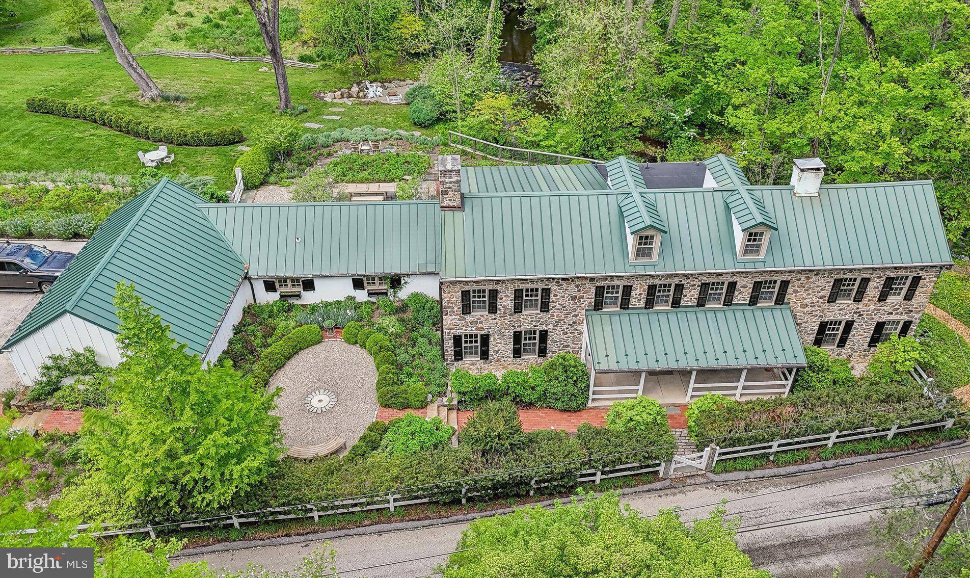28 PAPER MILL RD, Newtown Square, PA 19073