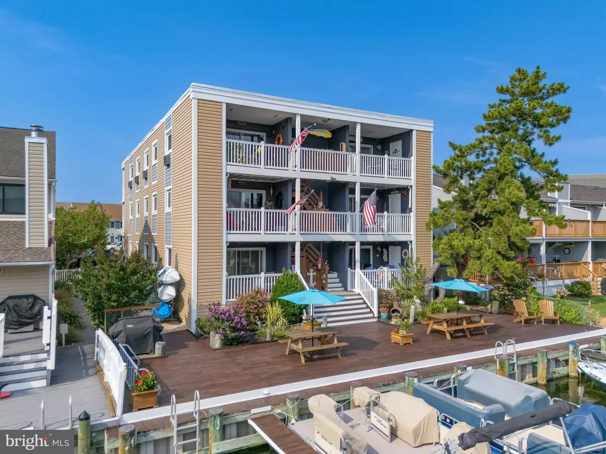 Ocean City, MD 21842,707 94TH ST #302