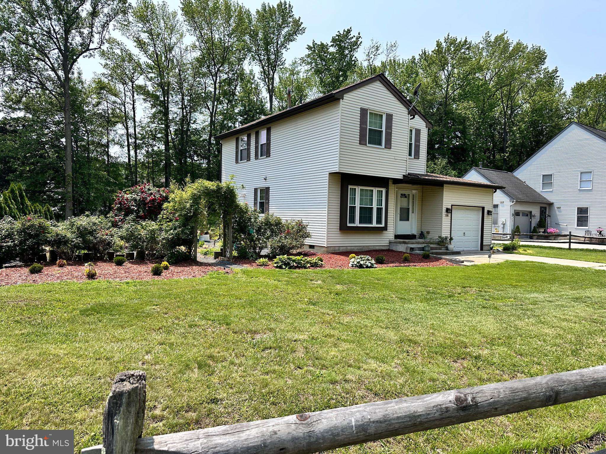 100 CARIBOU, Deptford, NJ 08096