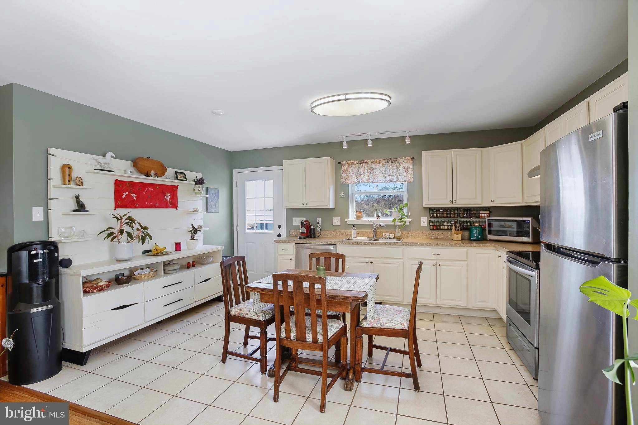 Middleburg, VA 20117,35354 PETERSON CT