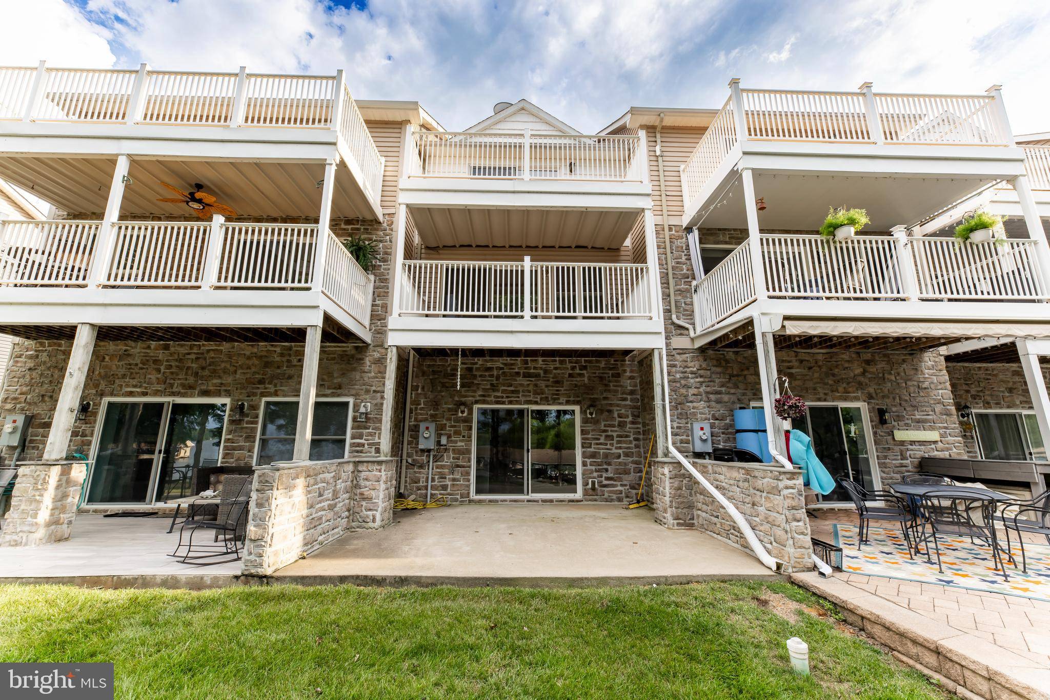 288 LAKE FRONT DR, Mineral, VA 23117