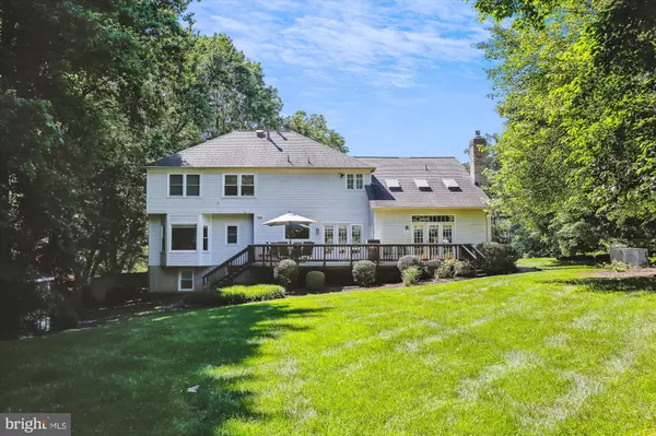 Oakton, VA 22124,12020 HAMDEN CT