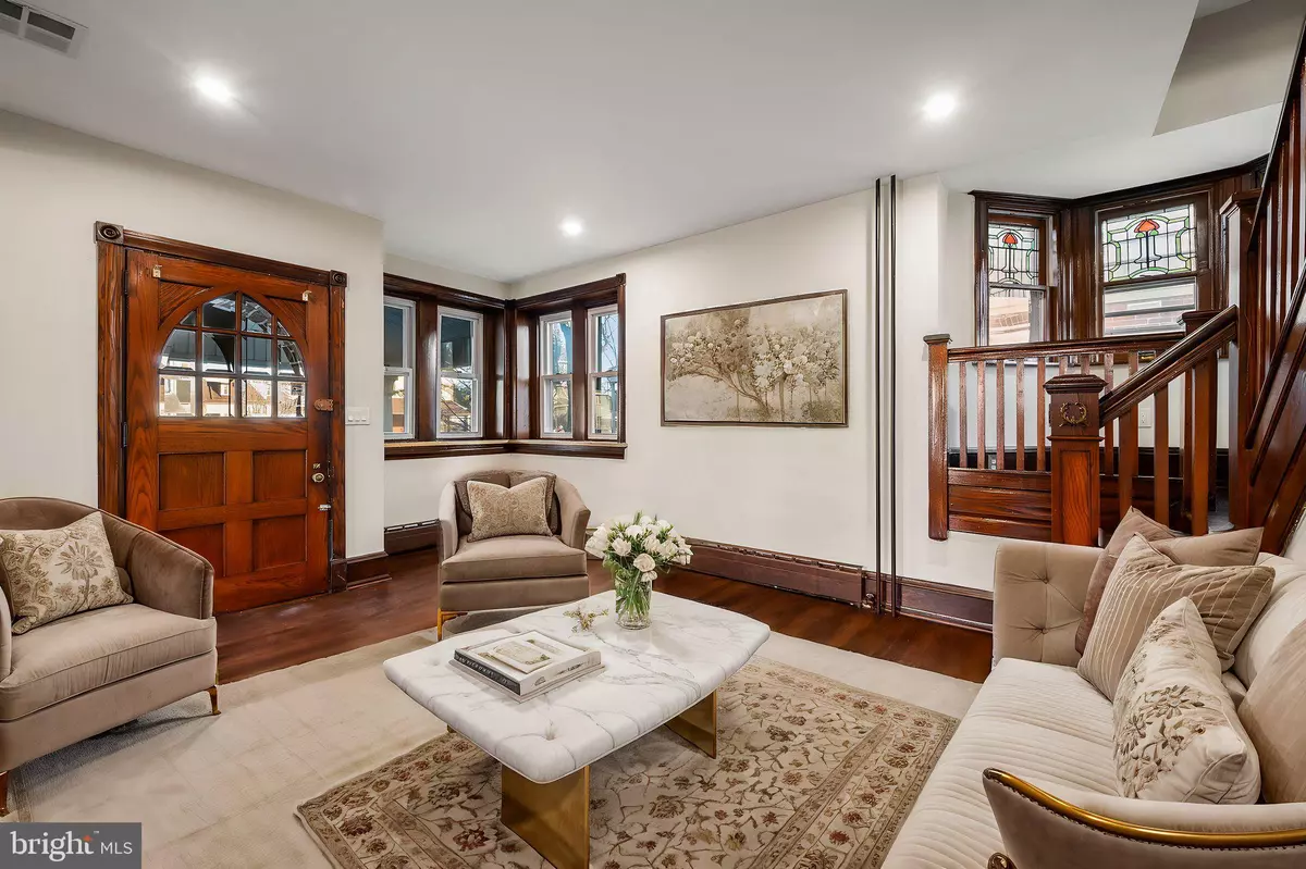 Ridley Park, PA 19078,211 PARK ST