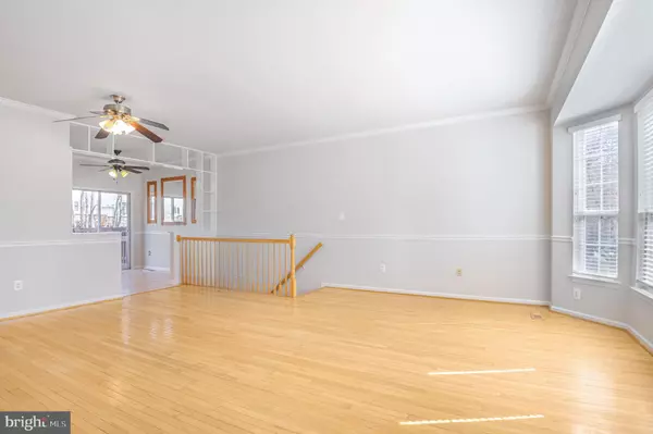 Centreville, VA 20121,14812 EDMAN CIR