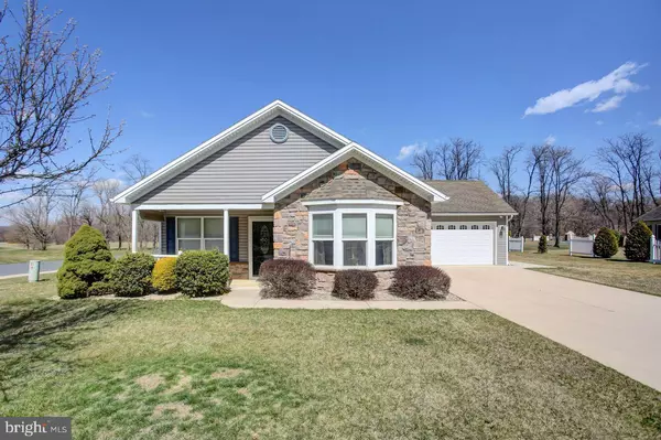 Shippensburg, PA 17257,102 COLONIAL CT