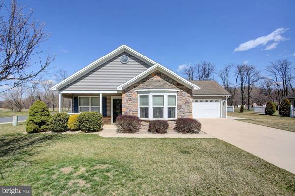 Shippensburg, PA 17257,102 COLONIAL CT