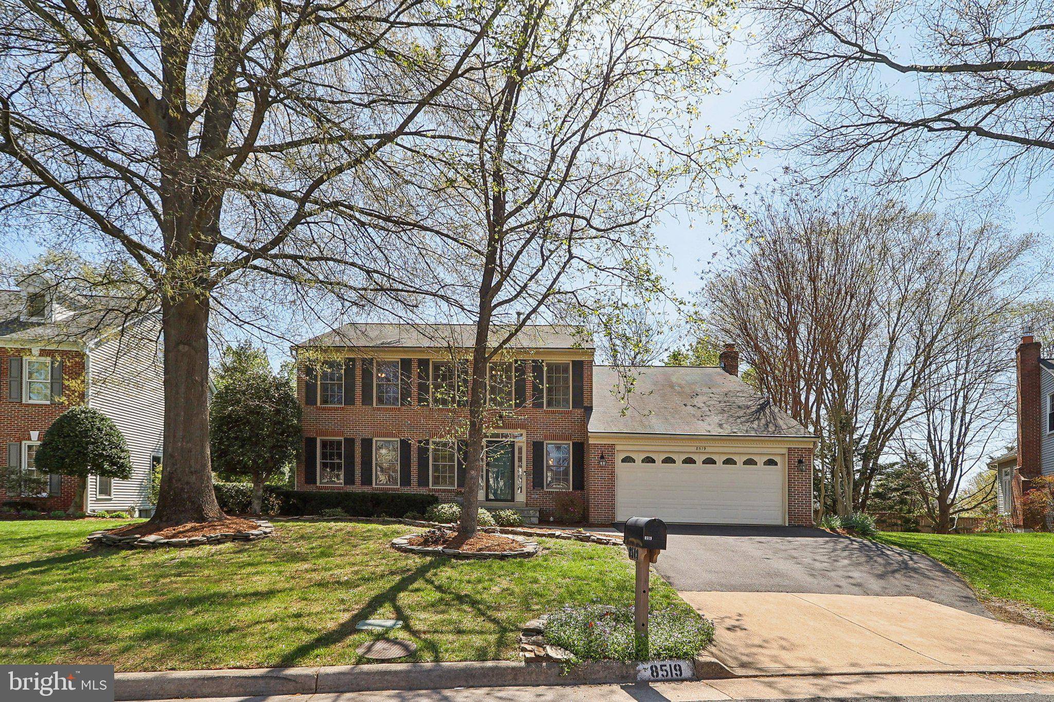 8519 CENTURY OAK CT, Fairfax Station, VA 22039