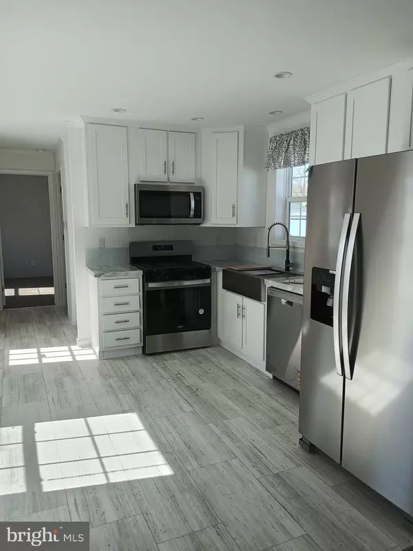 Cherry Hill, NJ 08002,1405 FARRELL AVE #307