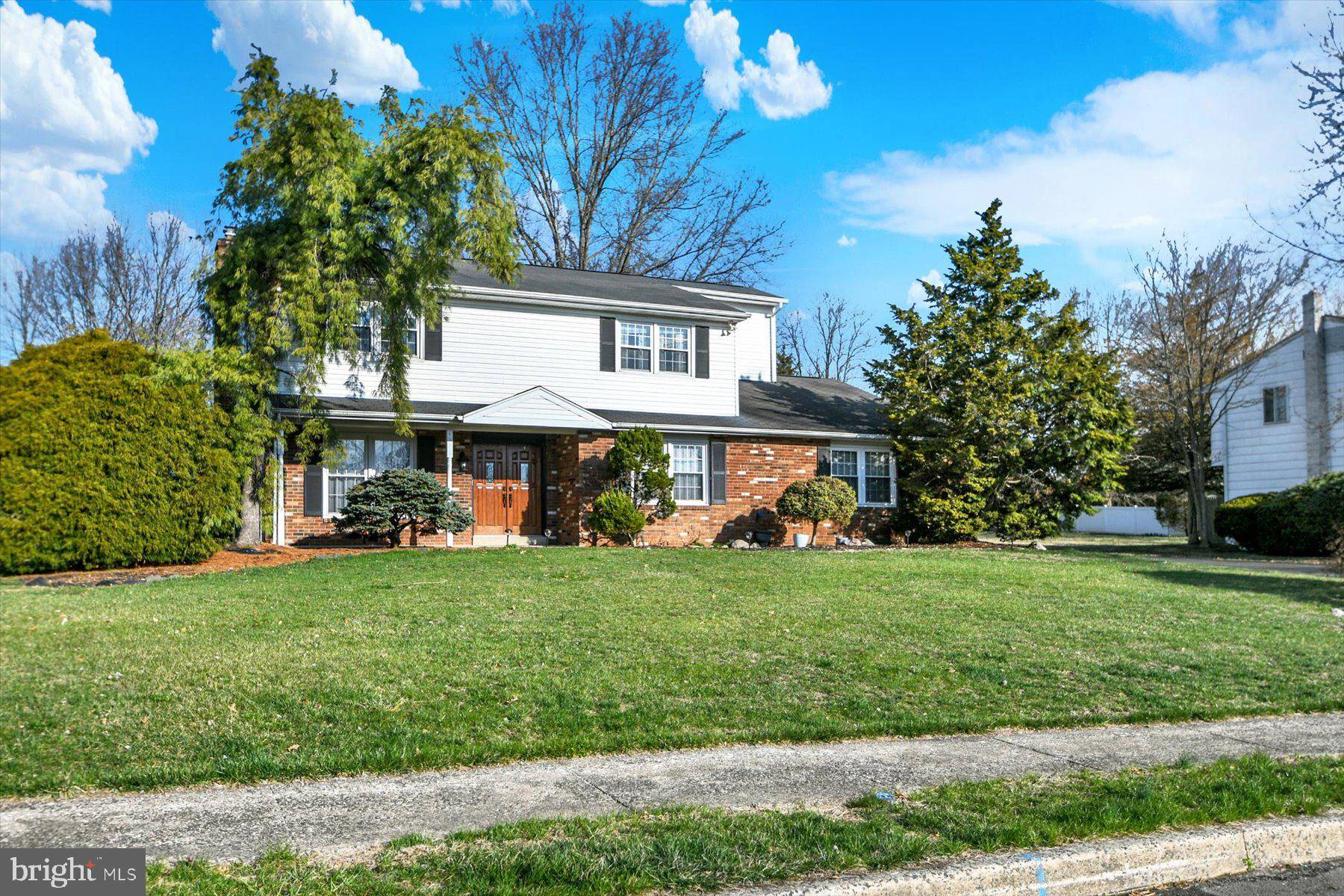 Colmar, PA 18915,2562 JODI SUE LN