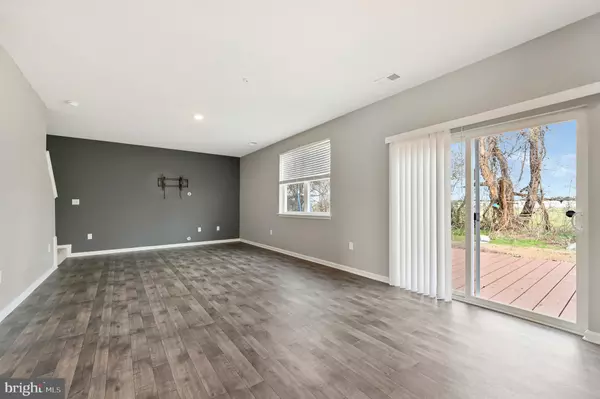 Salisbury, MD 21804,128 HUNTERS WAY