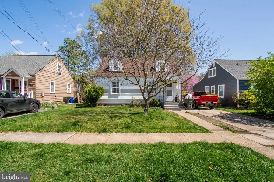 9705 52ND AVE, College Park, MD 20740