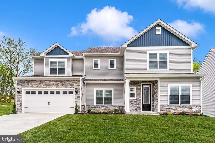 424 ABIGAIL AVE, Waynesboro, PA 17268