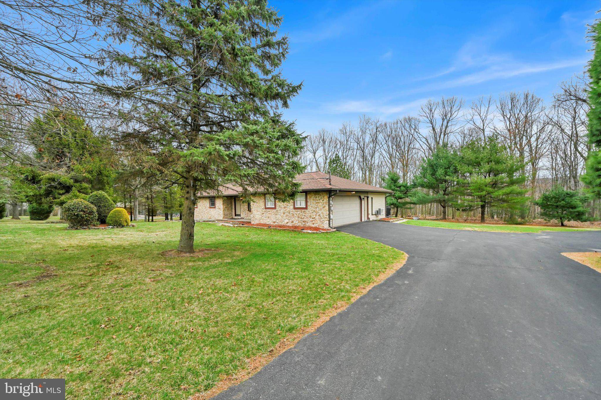 Frackville, PA 17931,1200 W PINE ST
