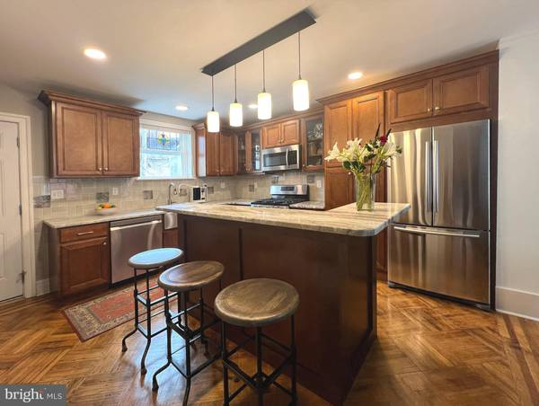 1303 N NEWKIRK ST, Philadelphia, PA 19121