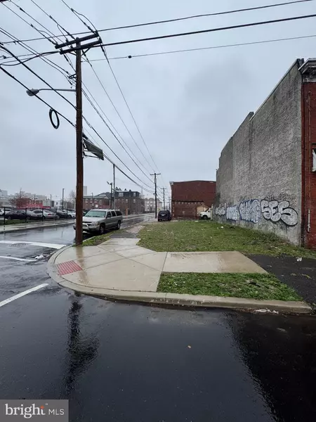 602 S 5TH ST, Camden, NJ 08103