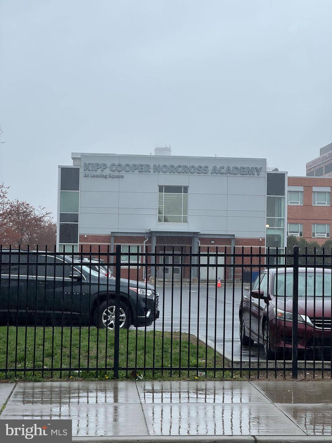 Camden, NJ 08103,602 S 5TH ST