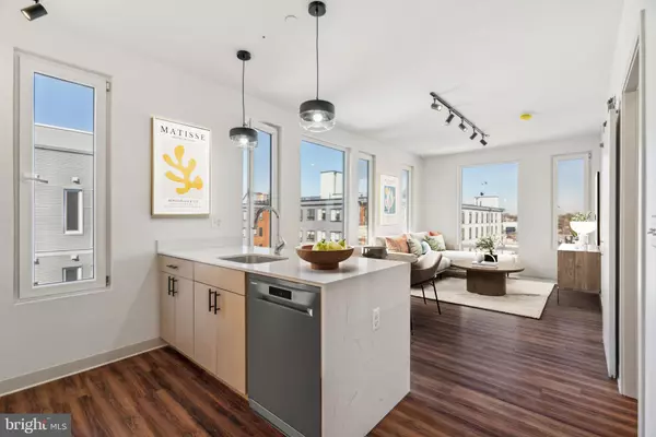 Philadelphia, PA 19104,4240 CHESTNUT ST #STUDIO