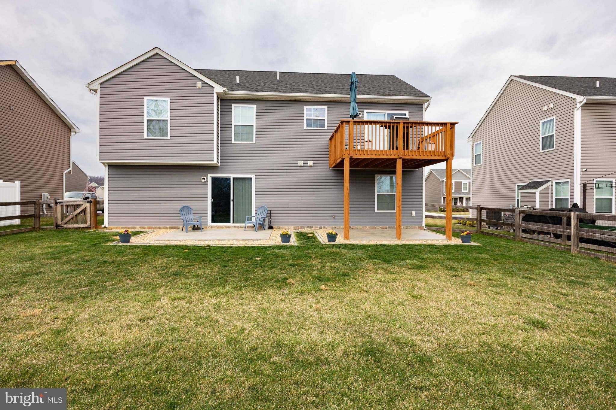 Martinsburg, WV 25403,149 POCHARDS CT