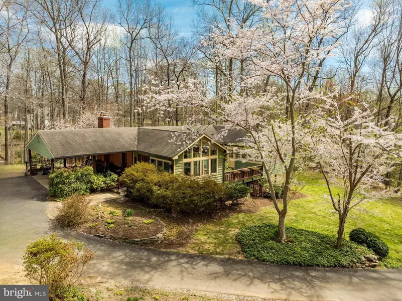 12828 GREAT OAK LN, Clifton, VA 20124