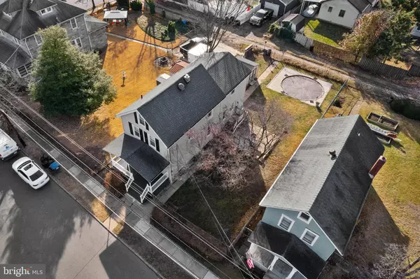 Florence, NJ 08518,212 W THIRD ST