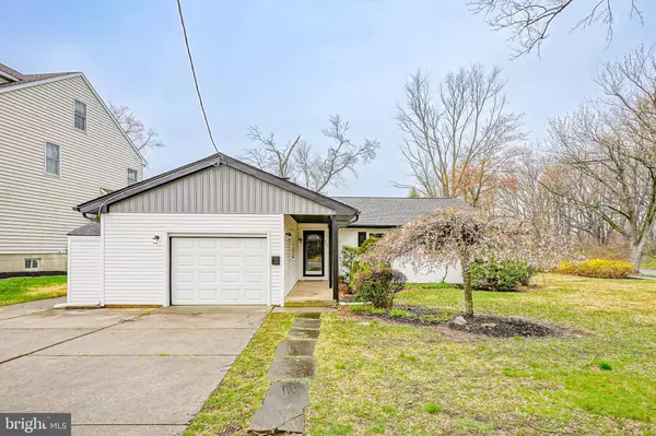 Haddon Township, NJ 08107,201 LEES LN