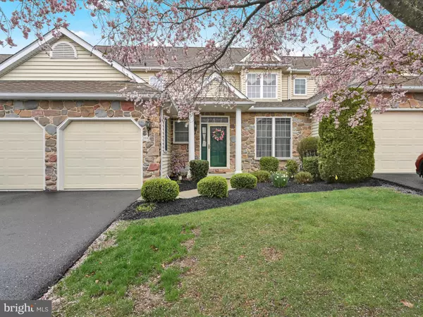 111 N FOUNTAIN DR #7,  York,  PA 17402