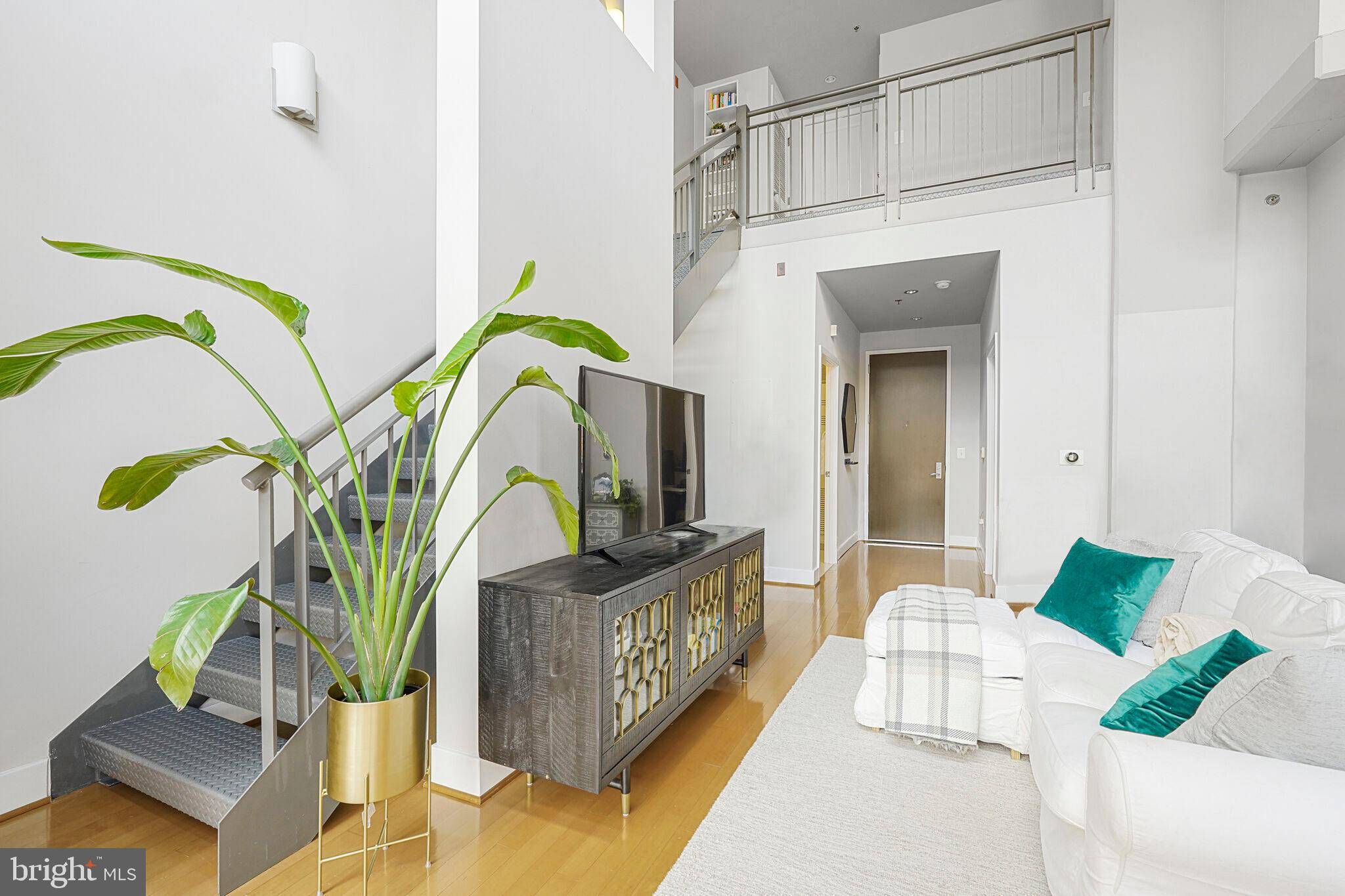 Alexandria, VA 22314,520 JOHN CARLYLE ST #104