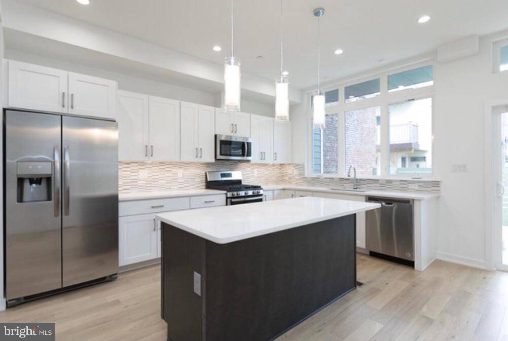 2137 E FIRTH ST #UNIT 1, Philadelphia, PA 19125