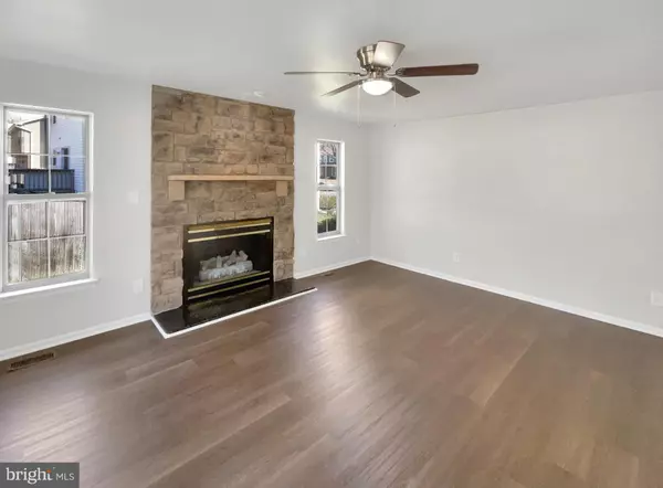 Woodbridge, VA 22193,3510 POWELLS CROSSING CT