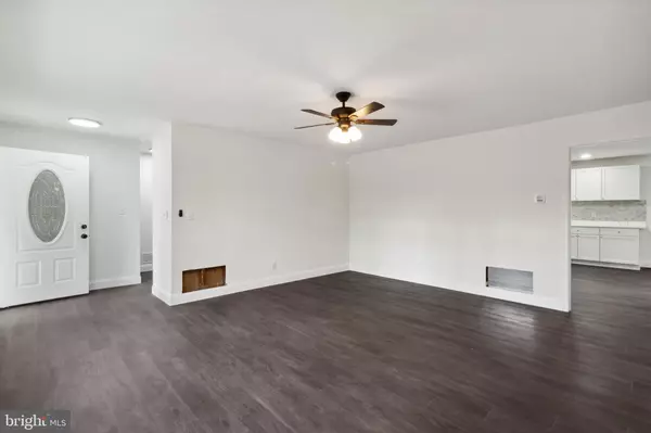 Seaford, DE 19973,24208 BEAVER DAM DR