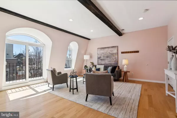 Philadelphia, PA 19146,2231 CARPENTER ST #C