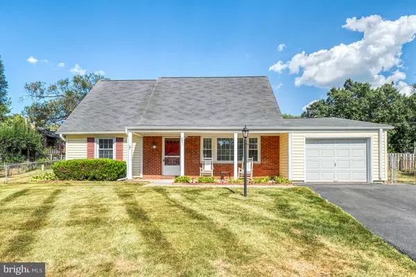 4211 MAINTREE CT, Fairfax, VA 22033