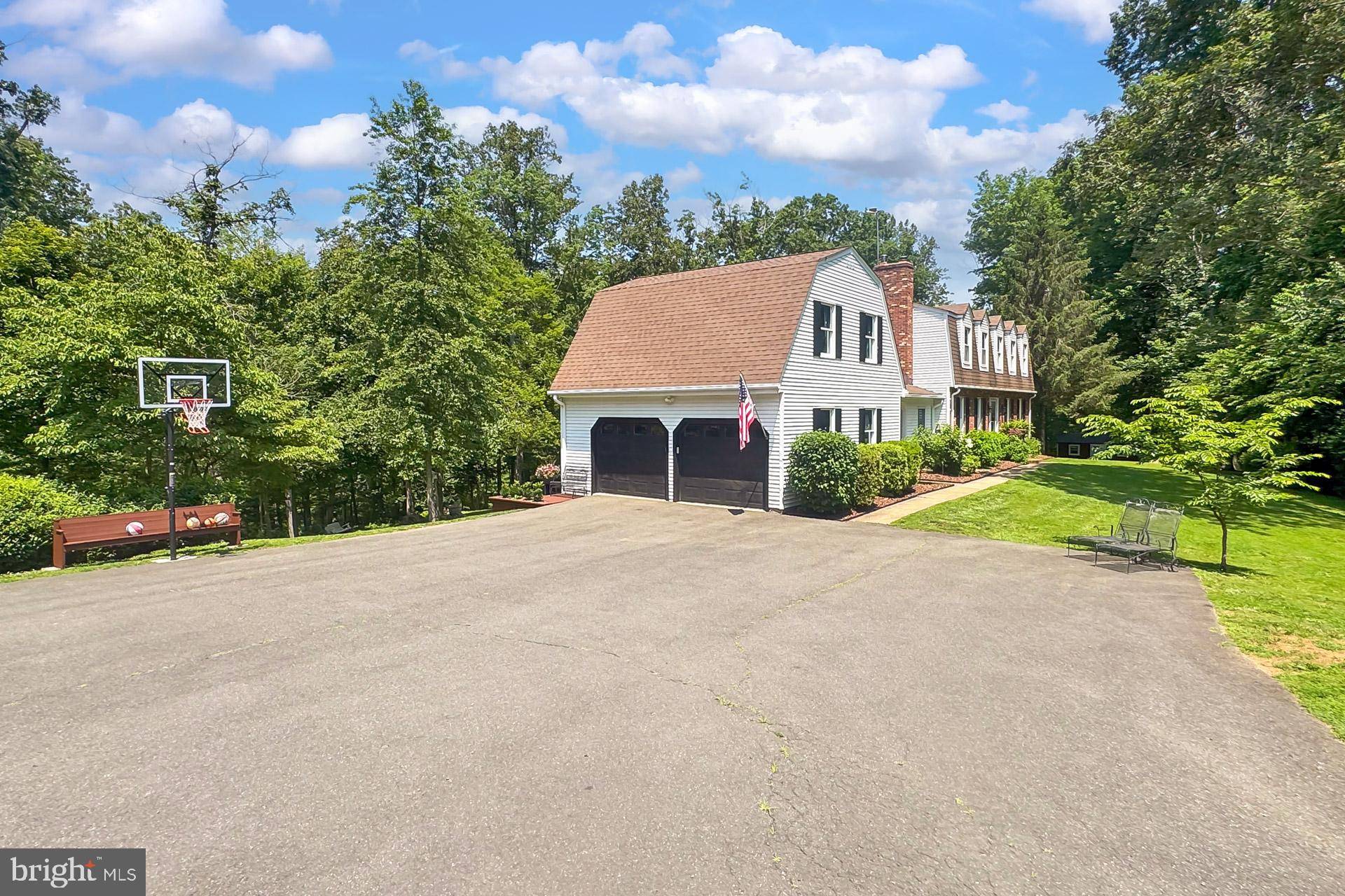 Warrenton, VA 20186,7400 POPLAR POINT LN