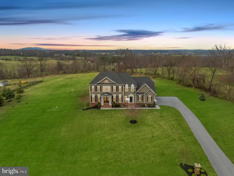 18518 WILD RASPBERRY DR, Purcellville, VA 20132