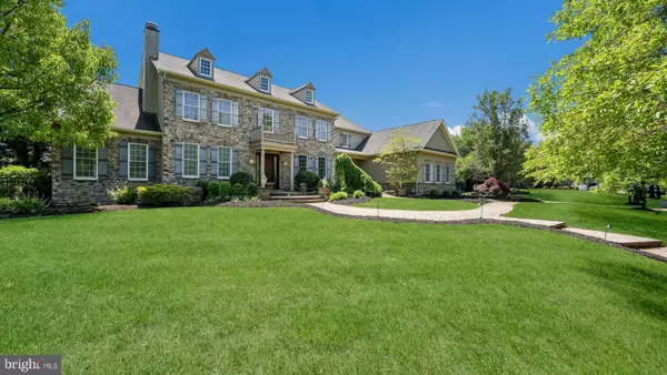 2712 KENT DR, Doylestown, PA 18902