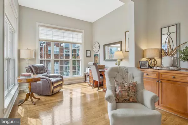 Annapolis, MD 21401,2707 MERLOT LN