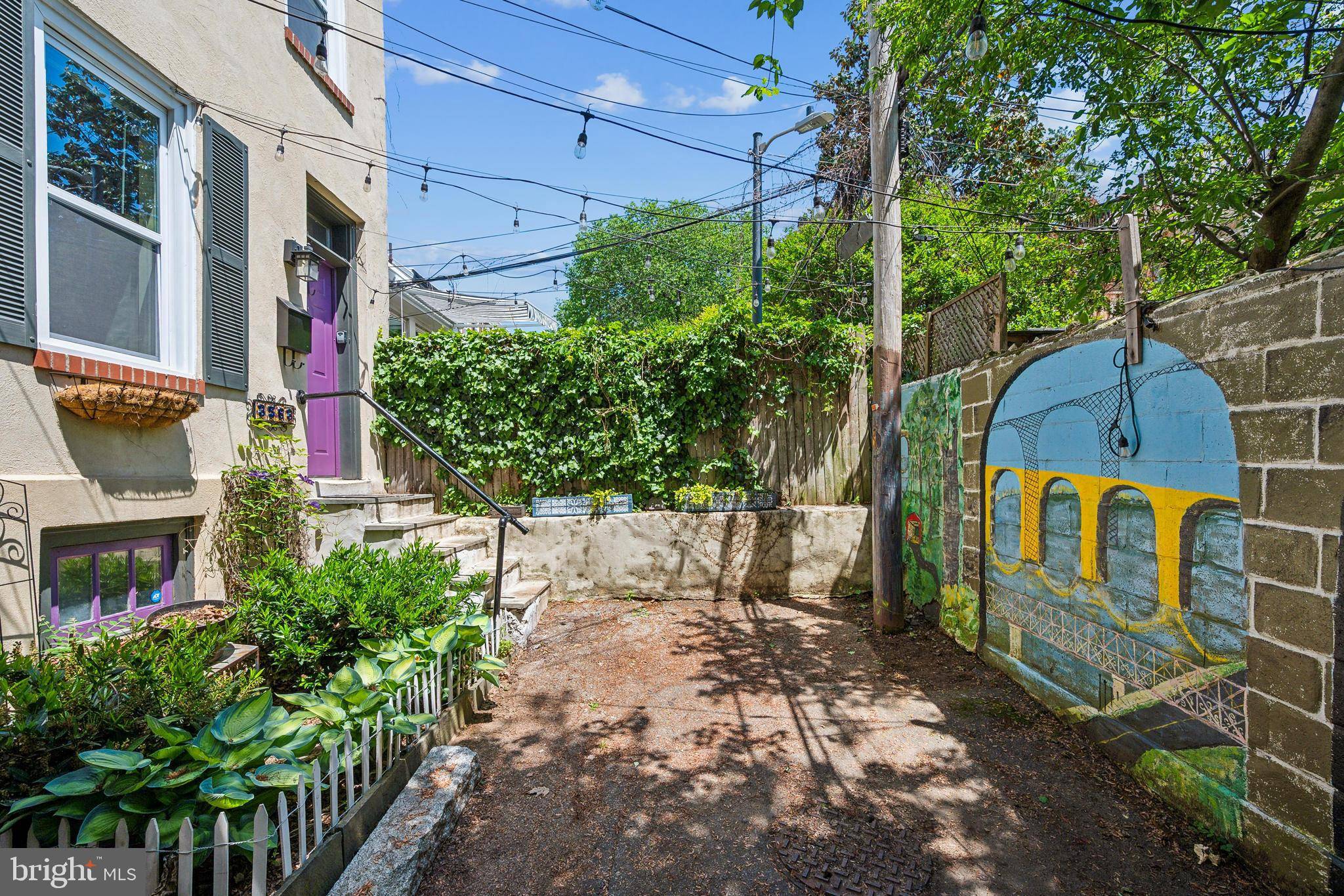 Philadelphia, PA 19129,3563 LAFAYETTE ST