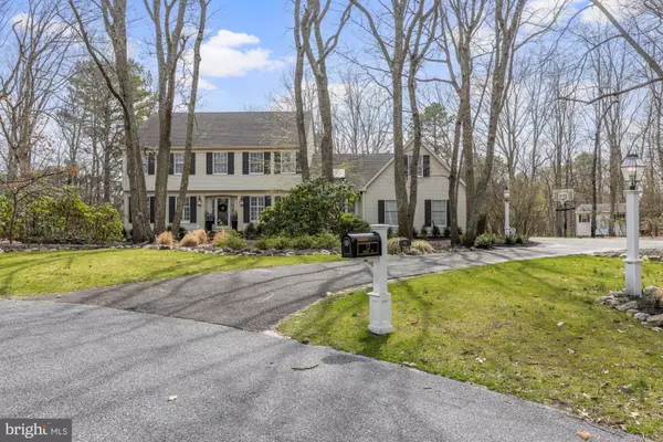 12 HERON CT, Medford, NJ 08055