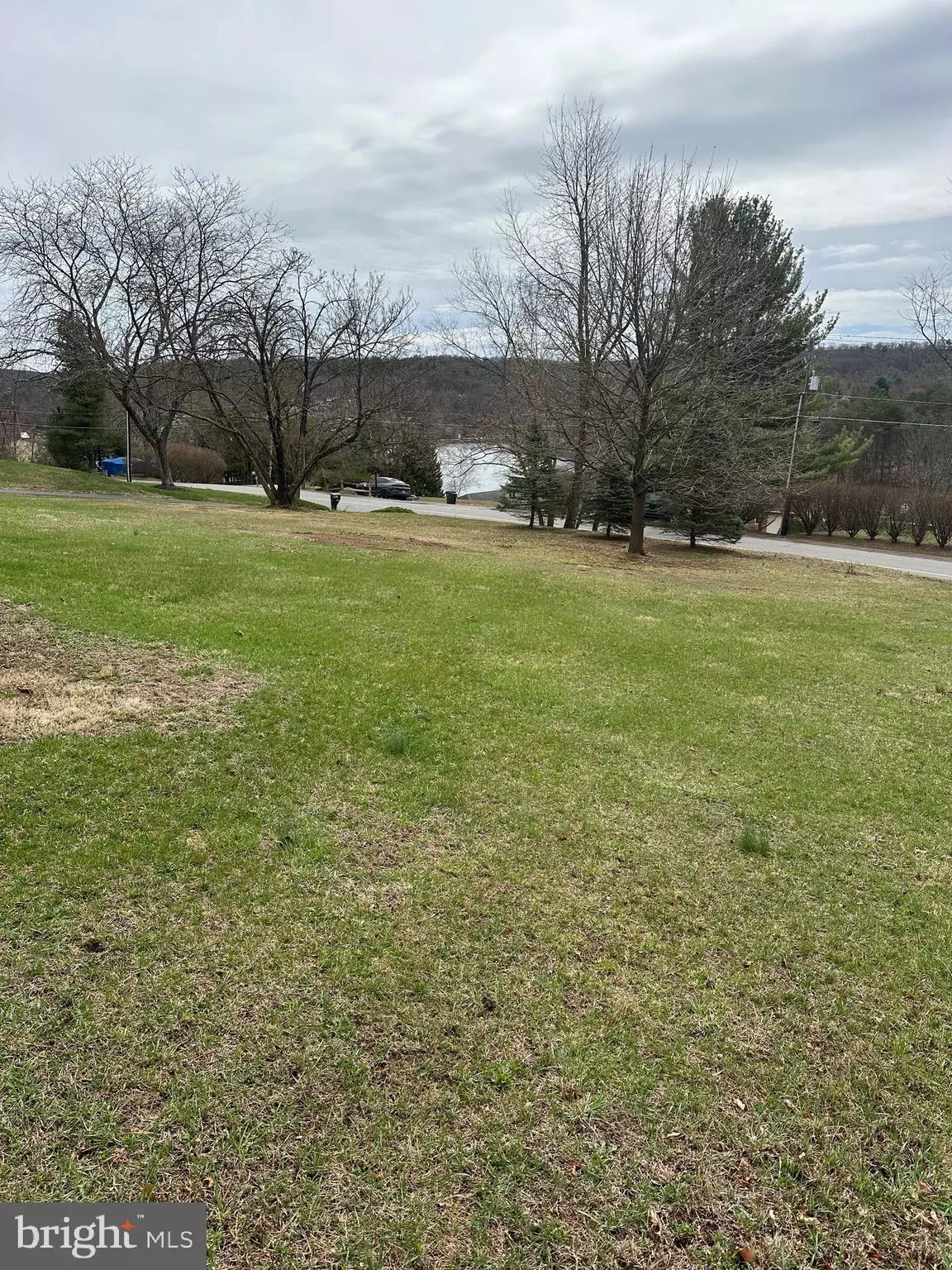 Auburn, PA 17922,1920 WYNONAH DR