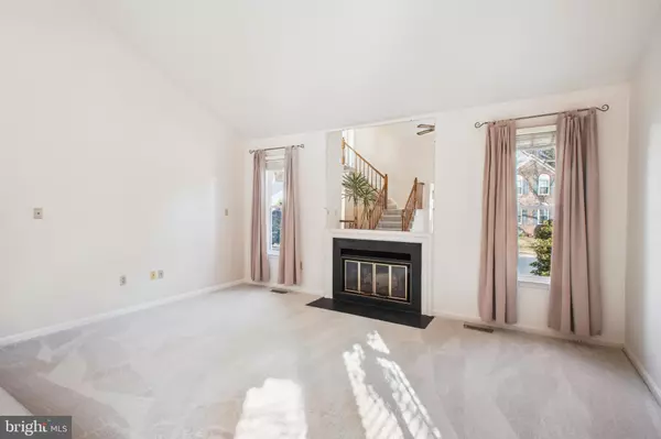 Springfield, VA 22153,8613 GROVELAND DR