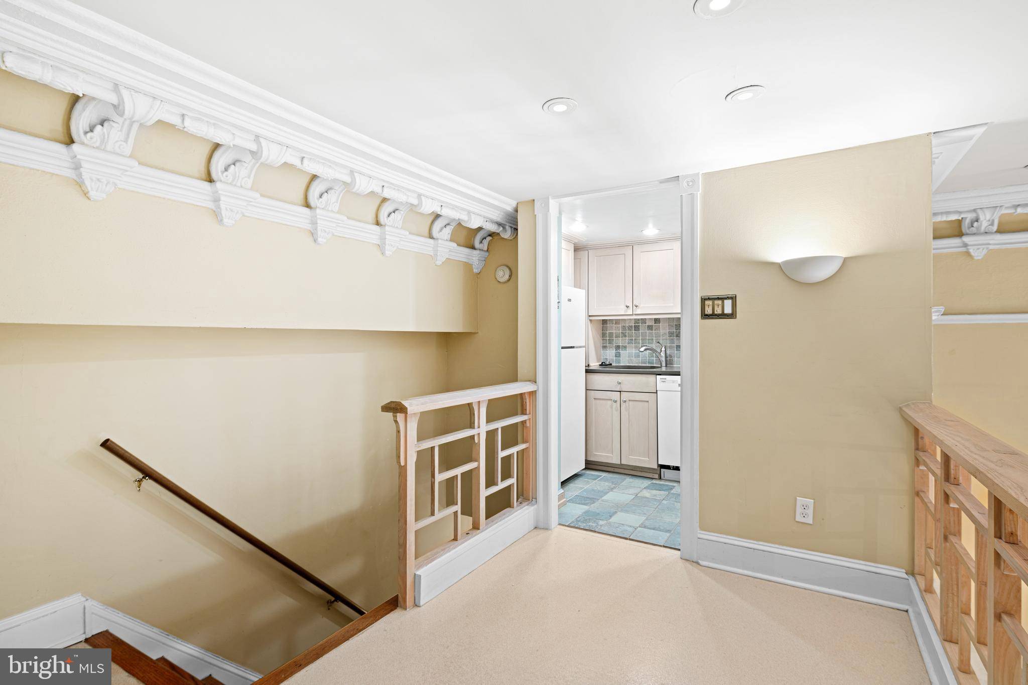 Philadelphia, PA 19107,1008-20 SPRUCE ST #1018 - 1M