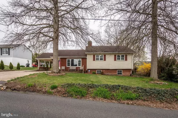 Woodstock, VA 22664,326 HOLLINGSWORTH RD