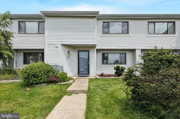 102 REVERE DR, Harleysville, PA 19438